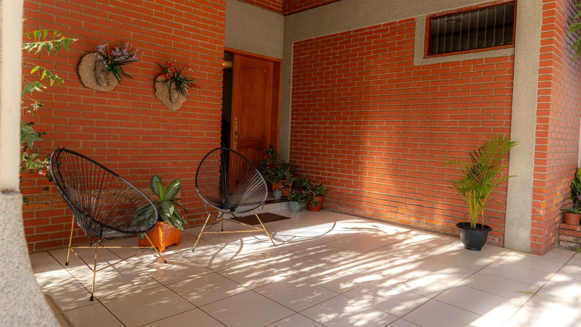 Bed and Breakfast Casa Familiar La Tortuga Heredia Esterno foto